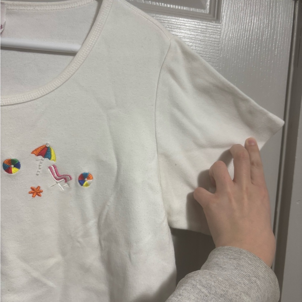 Quacker Factory White Tee with Colorful Umbrella Embroidery - Picture 4 of 6